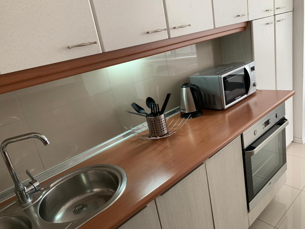Arss Apartment Skopje Main Square מראה חיצוני תמונה